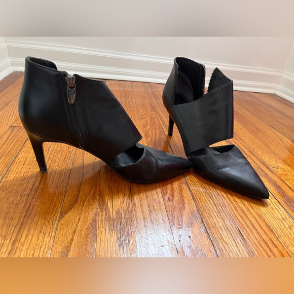 Gorgeous black heels - Picture 2 of 4